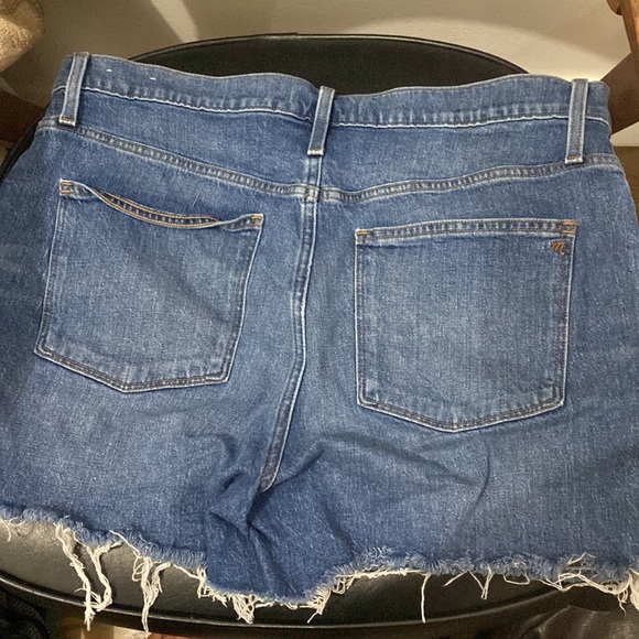 Madewell high rise shorts - Picture 4 of 4